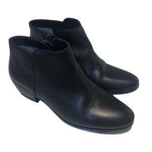 Sam Edelman Black Leather Ankle Boots